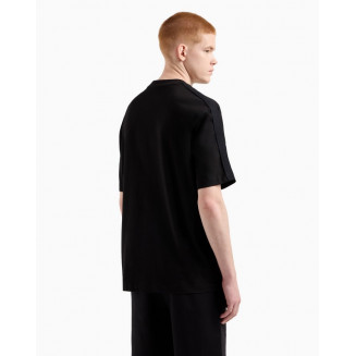 Футболка Armani Exchange