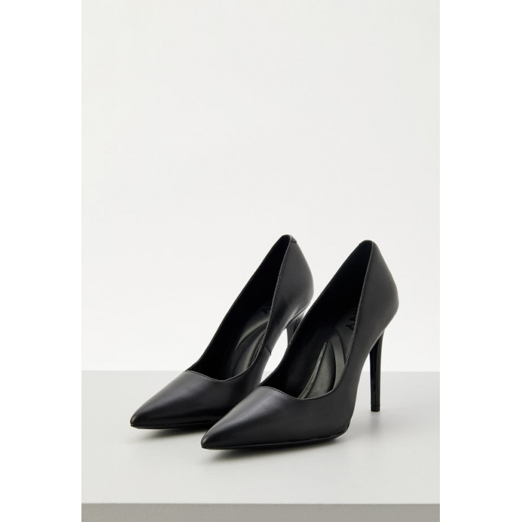 Туфли DKNY