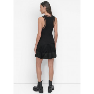 Топ DKNY