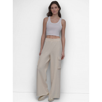 Джинсы DKNY