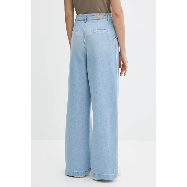 Джинсы Armani Exchange