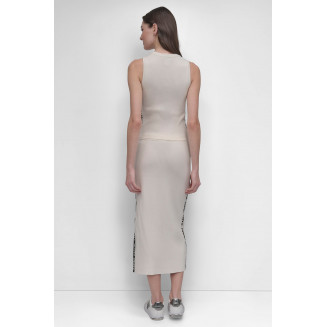 Топ DKNY