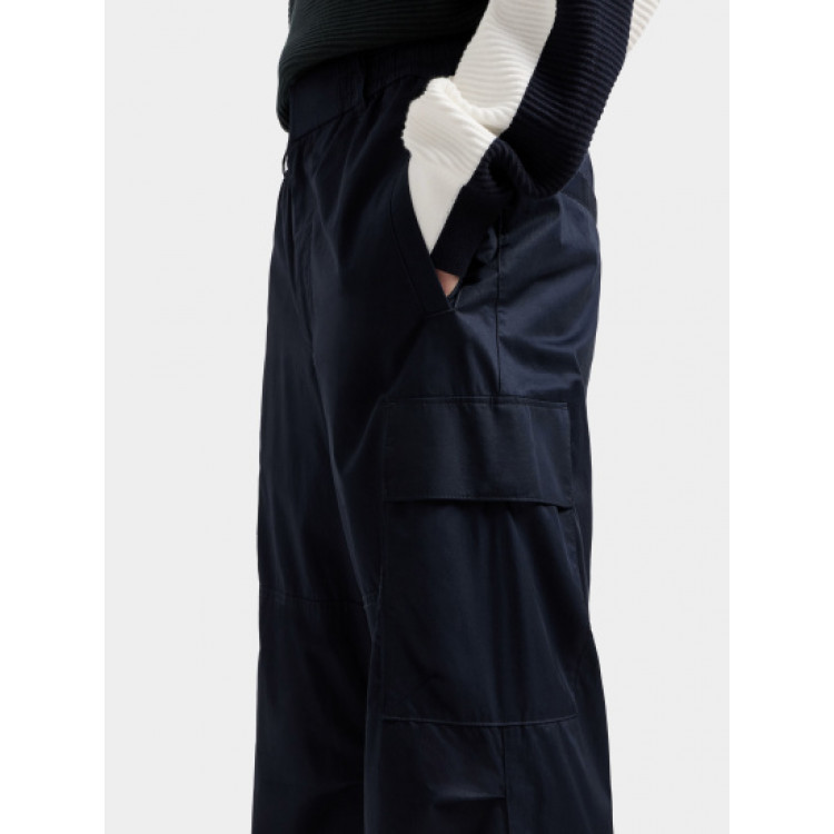 Джинсы Armani Exchange