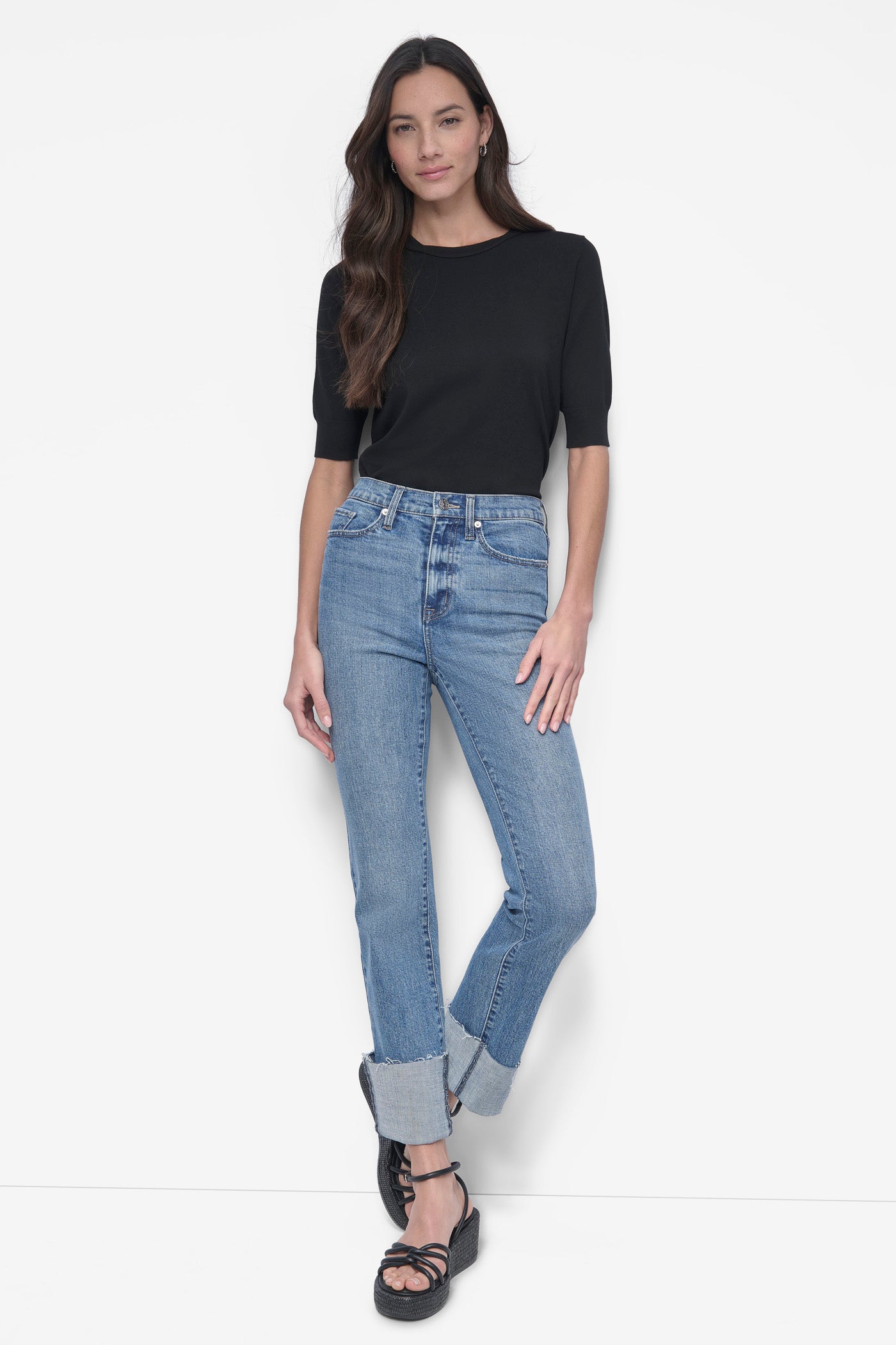 Джинсы DKNY