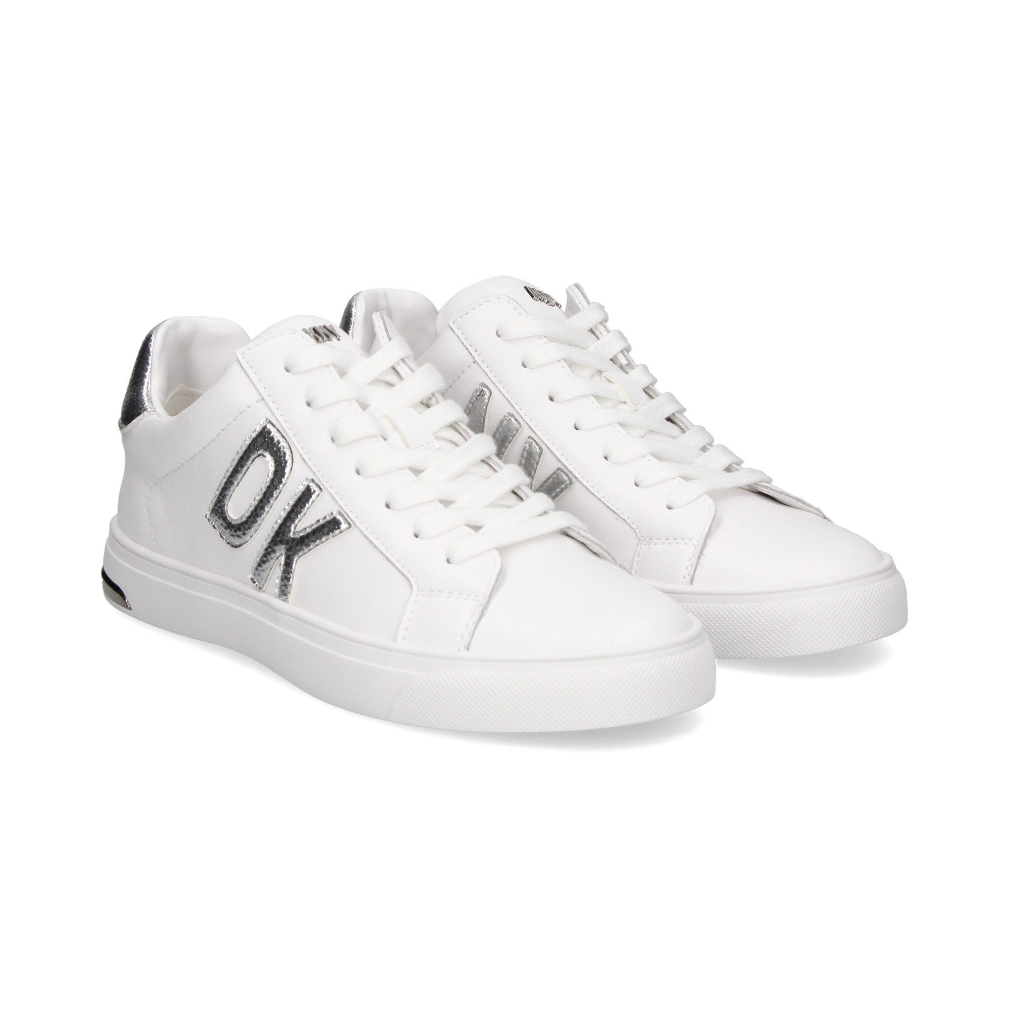 Кроссовки DKNY