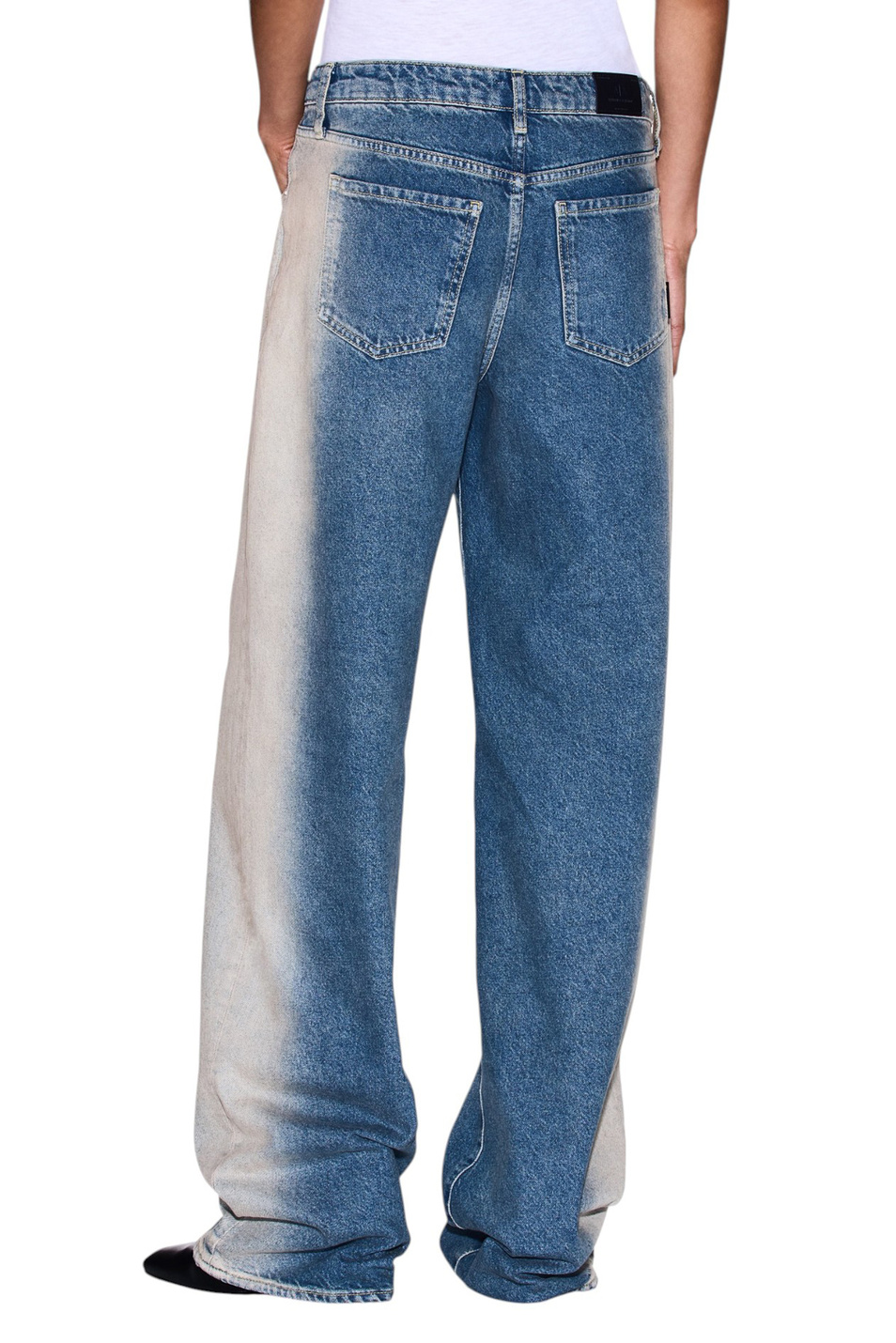 Джинсы Armani Exchange — 2