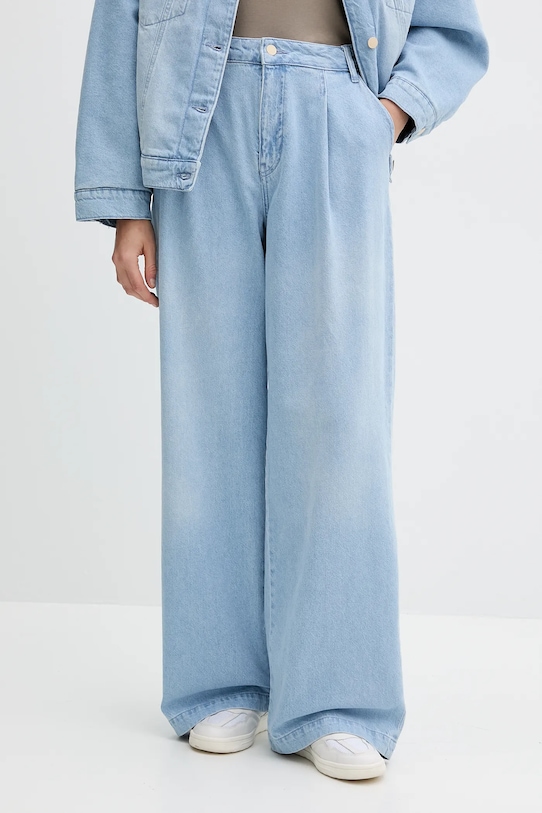 Джинсы Armani Exchange